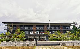 Roxy Sematan Canopy & Villa